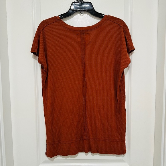 Jackson Rowe | Women’s Size Large Burnt Orange Short Sleeve Tee - Picture 5 of 7